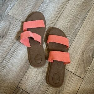 Sanuk sandals